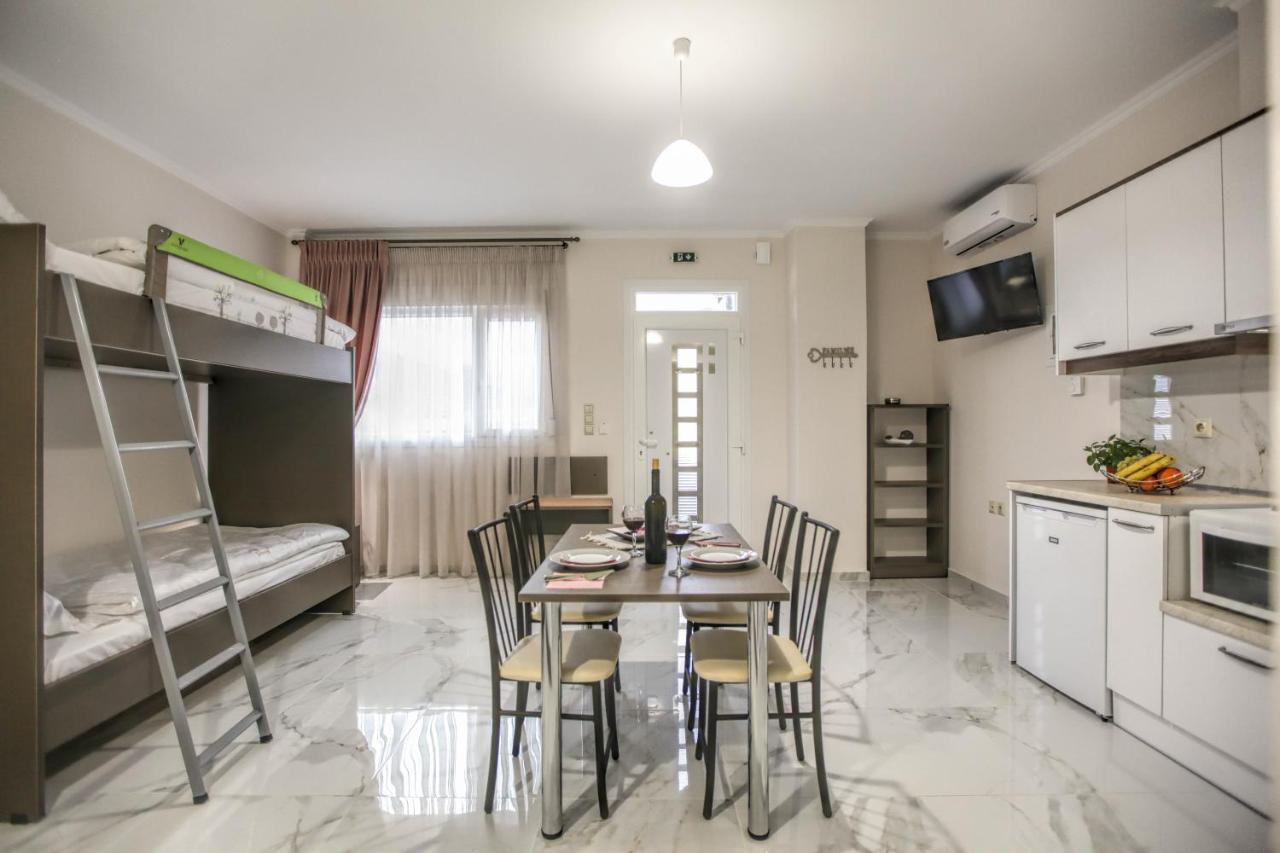 Del Sol #2 Meteora Luxurious Family Suites Kalambaka Extérieur photo