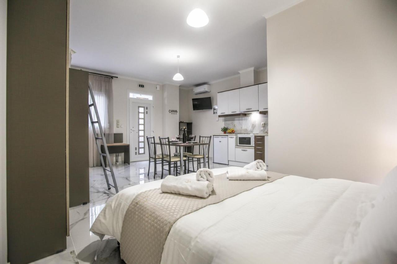 Del Sol #2 Meteora Luxurious Family Suites Kalambaka Extérieur photo