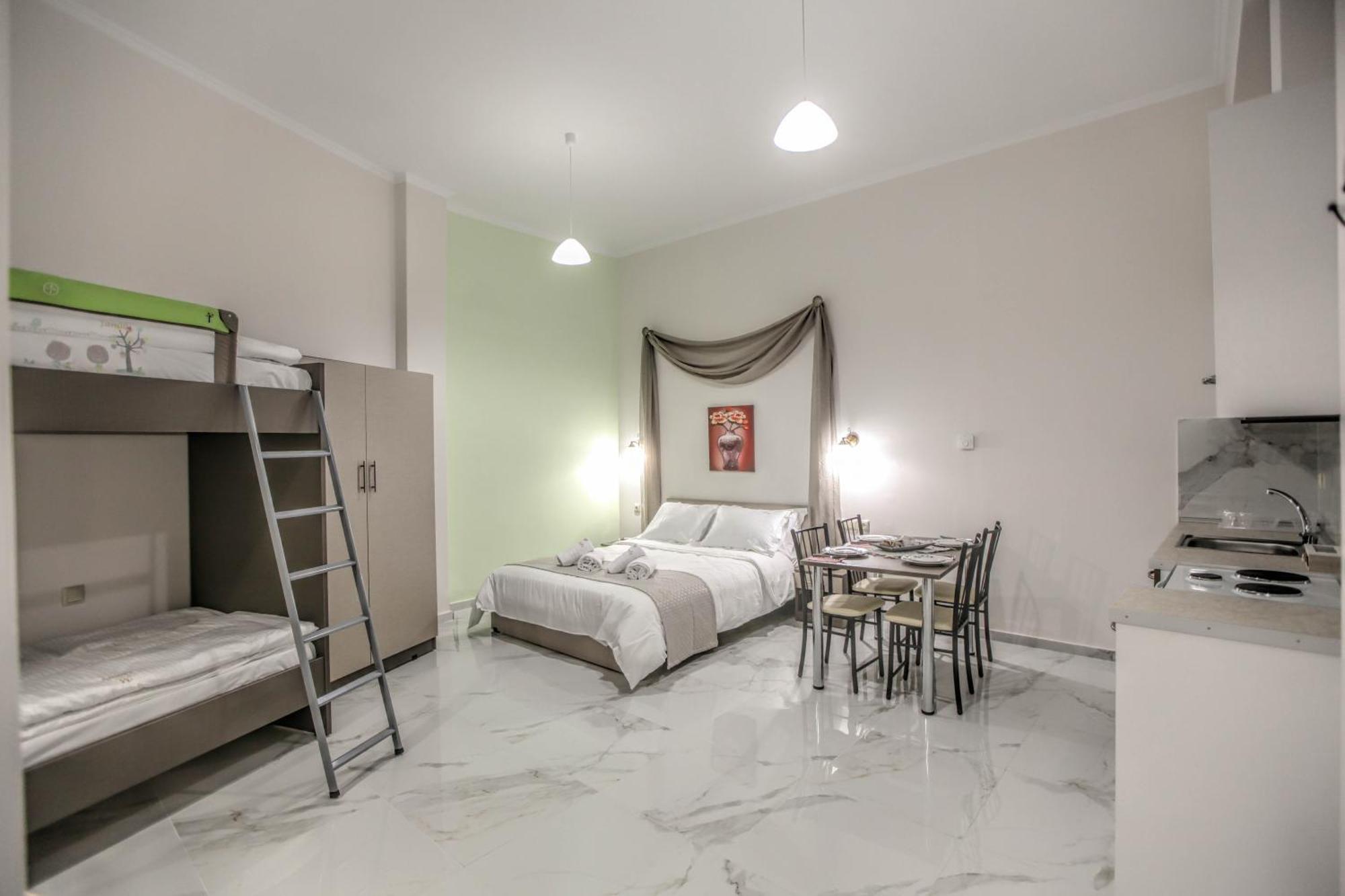Del Sol #2 Meteora Luxurious Family Suites Kalambaka Extérieur photo